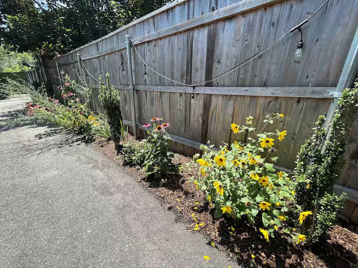 2 E Boulevard, Unit 2 Middletown, RI 02842 - Photo 34 of 34