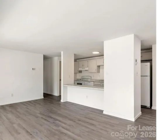 $1,300 | 9333 Old Concord Road, Unit J, Charlotte, NC 28213