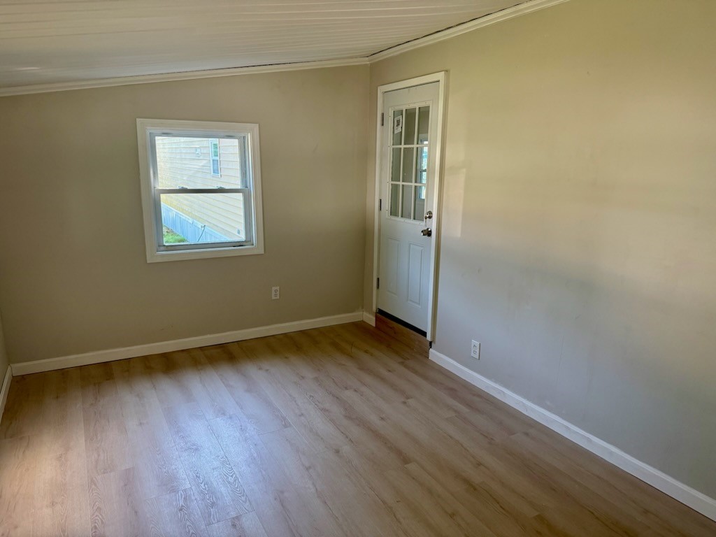 14 Lane F Coventry, RI 02816 - Photo 28 of 30 3 Seasons Room