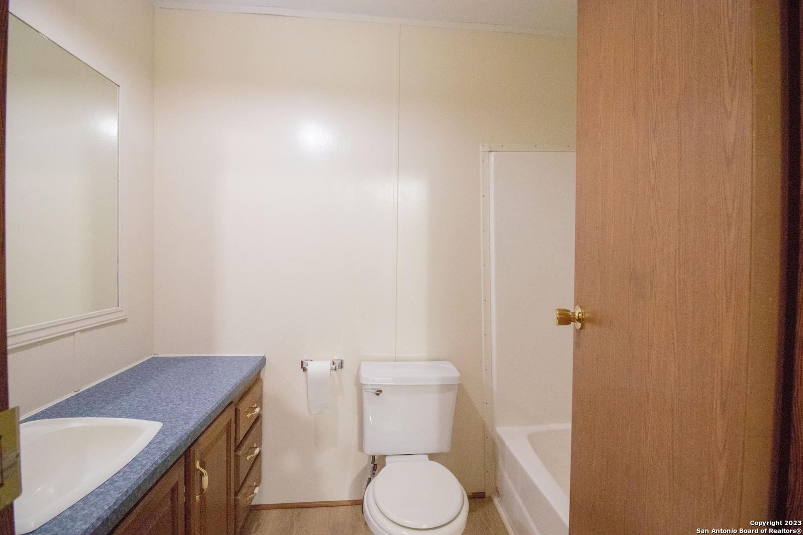 718 Cherry Ridge Floresville, TX 78114 - Photo 15 of 26