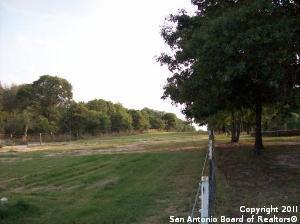718 Cherry Ridge Floresville, TX 78114 - Photo 22 of 26