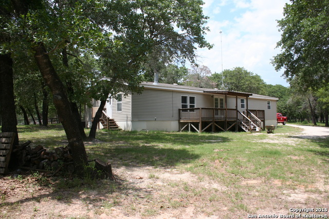 718 Cherry Ridge Floresville, TX 78114 - Photo 24 of 26