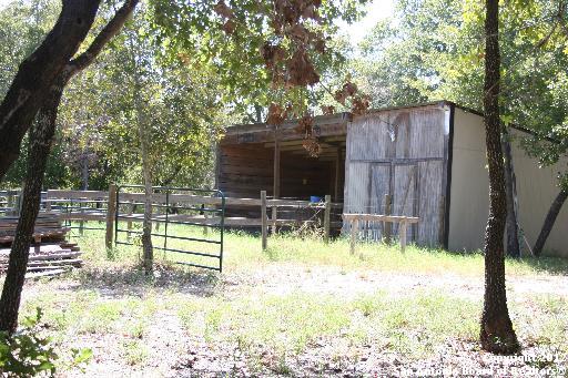 718 Cherry Ridge Floresville, TX 78114 - Photo 3 of 26