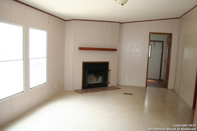 718 Cherry Ridge Floresville, TX 78114 - Photo 10 of 26