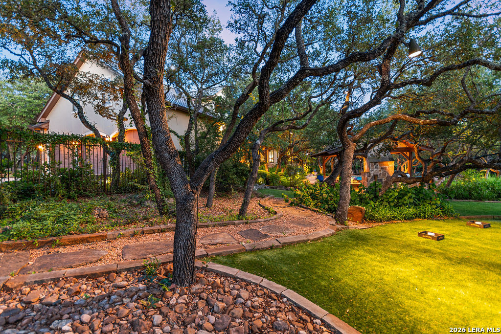 25 Stone Terrace Fair Oaks Ranch, TX 78015 - Photo 52 of 95