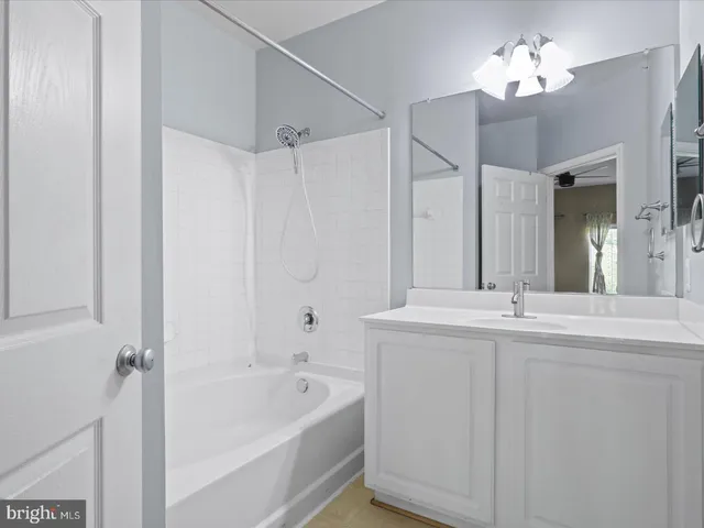 $2,650 | 42522 Mayflower Terrace, Brambleton, VA 20148