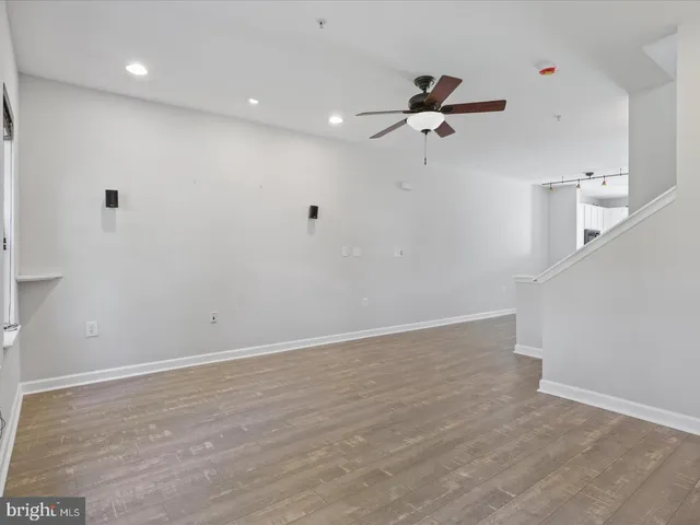 $2,650 | 42522 Mayflower Terrace, Brambleton, VA 20148