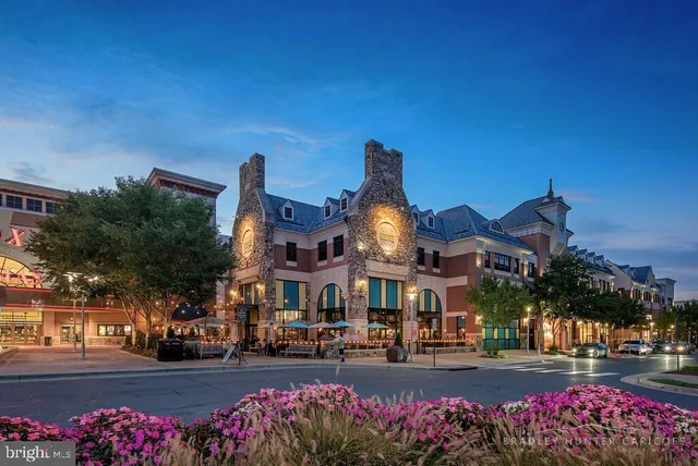 $2,650 | 42522 Mayflower Terrace, Brambleton, VA 20148