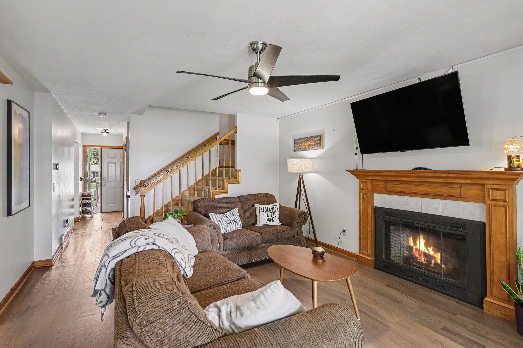 430 Gaskill Road Hastings, MI 49058 - Photo 5 of 41 005_file_9079
