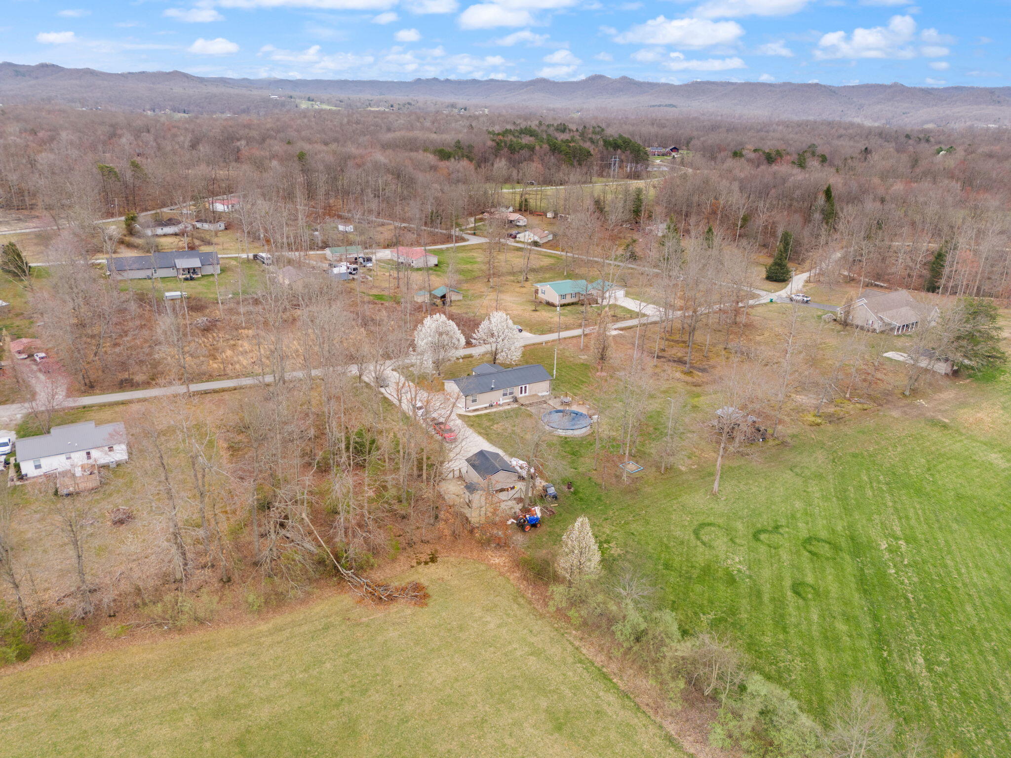 175 Rice Loop Morehead, KY 40351 - Photo 58 of 61 60-web-or-mls-DJI_20250320152650_0187_D