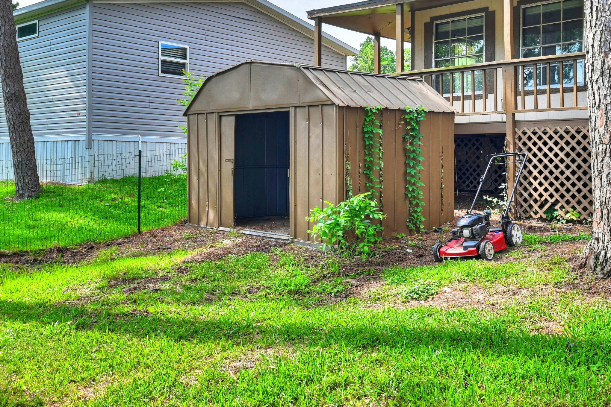 13904 Anchor Court Willis, TX 77318 - Photo 12 of 50