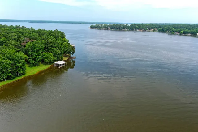 $1,495 | 13904 Anchor Court, Willis, TX 77318