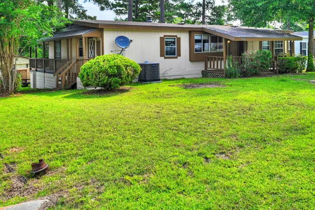 $1,495 | 13904 Anchor Court, Willis, TX 77318