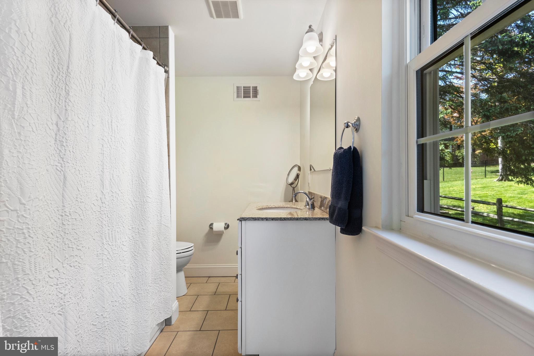 441 Iven Avenue Wayne, PA 19087 - Photo 42 of 51