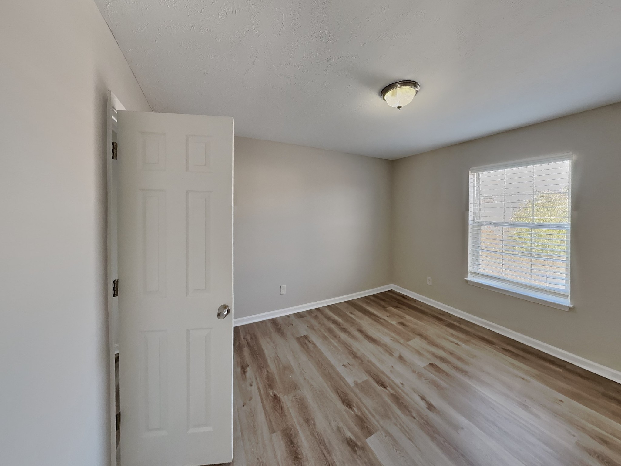 673 Mable Drive La Vergne, TN 37086 - Photo 12 of 19