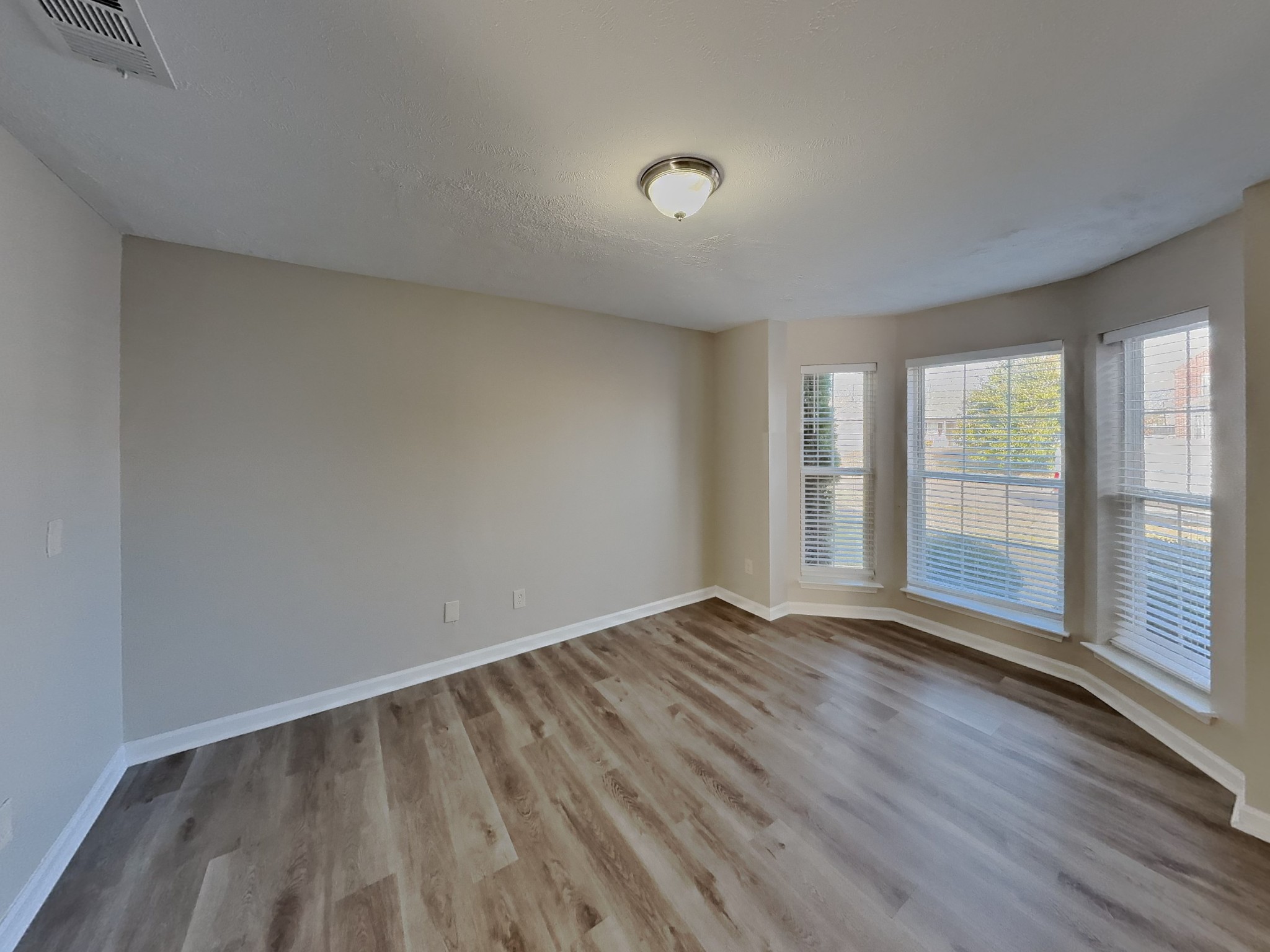 673 Mable Drive La Vergne, TN 37086 - Photo 5 of 19