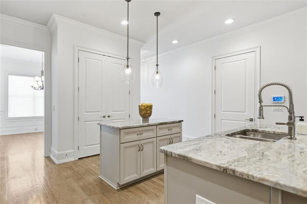 337 Rosshandler Road Suwanee, GA 30024 - Photo 8 of 45