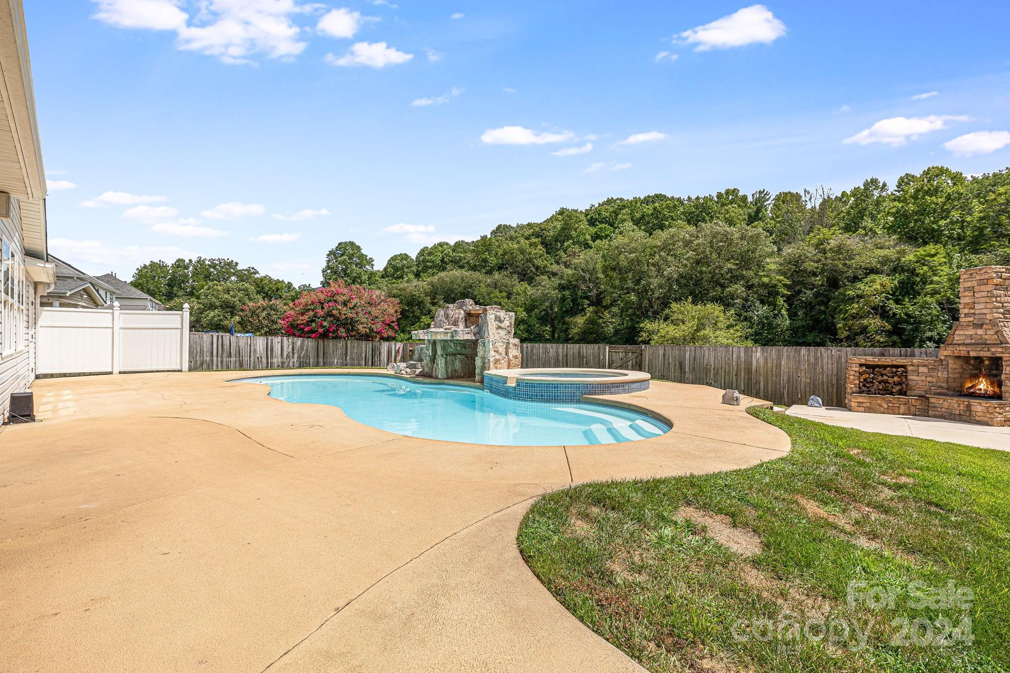 385 Wildbriar Road Fletcher, NC 28732 - Photo 40 of 42 a view of a backyard