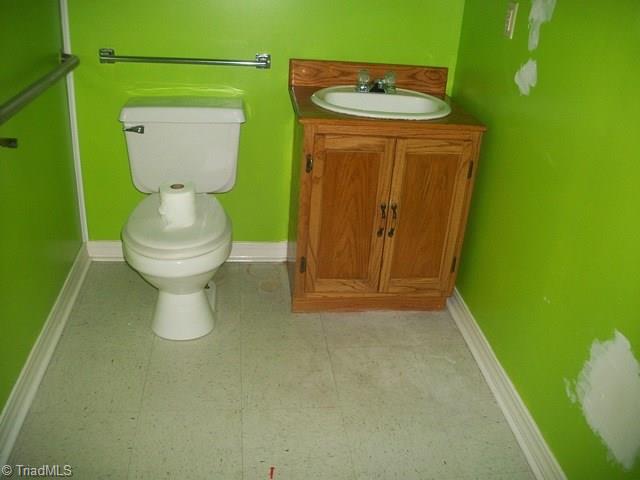 139 Eades Road Mount Airy, NC 27030 - Photo 4 of 4 Gallery Image 4