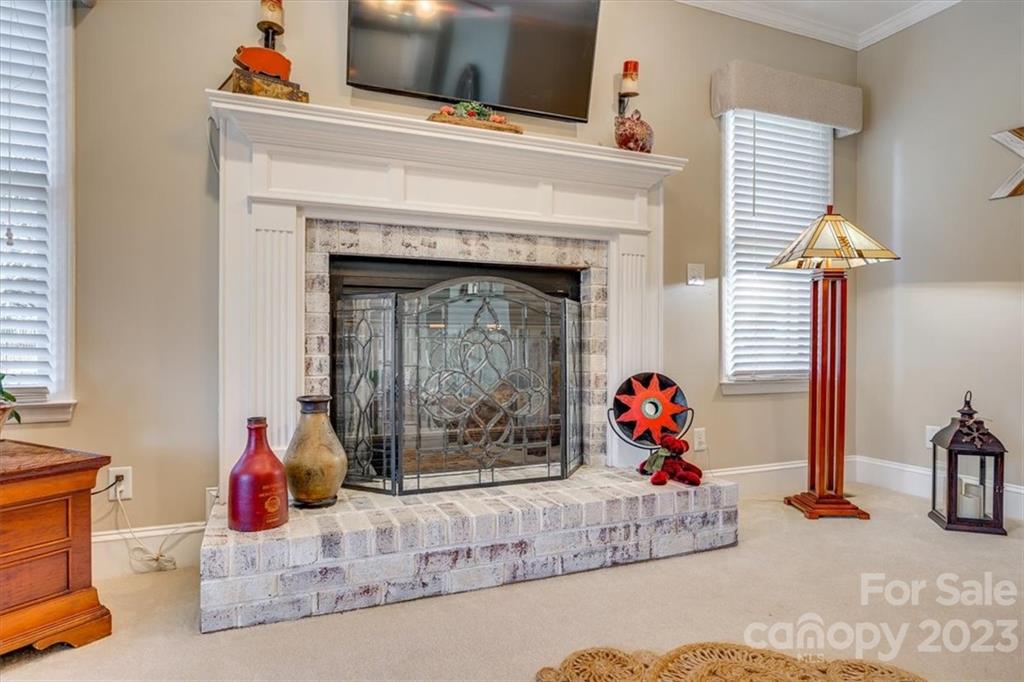438 Shadydale Lane Fort Mill, SC 29708 - Photo 8 of 32 Gallery Image 8