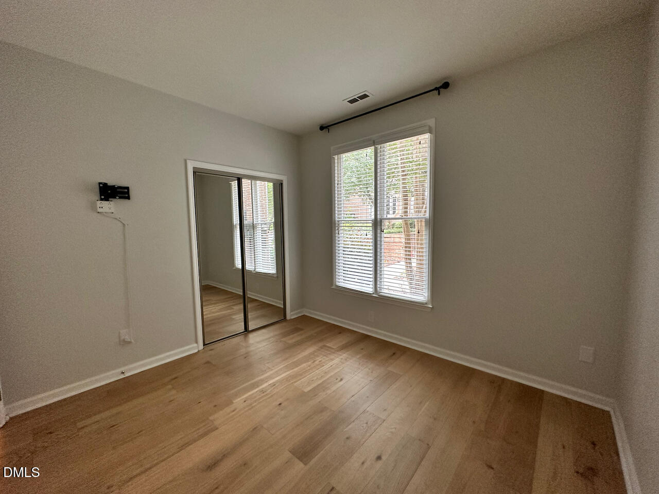 1062 Washington Street Raleigh, NC 27605 - Photo 15 of 25 IMG_6789