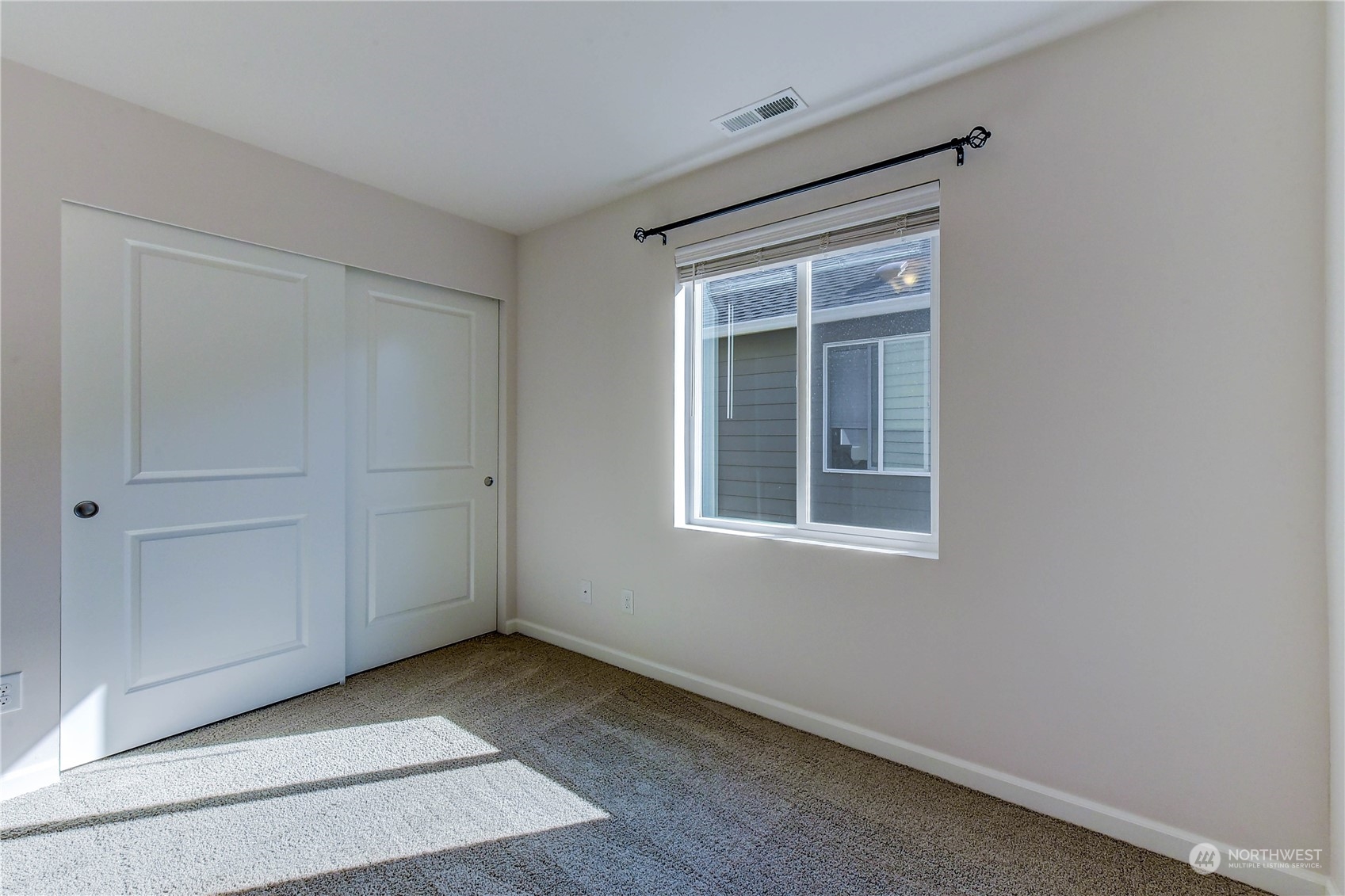 4501 30th Drive Southeast Everett, WA 98203 - Photo 15 of 29 a view of an empty room with a window