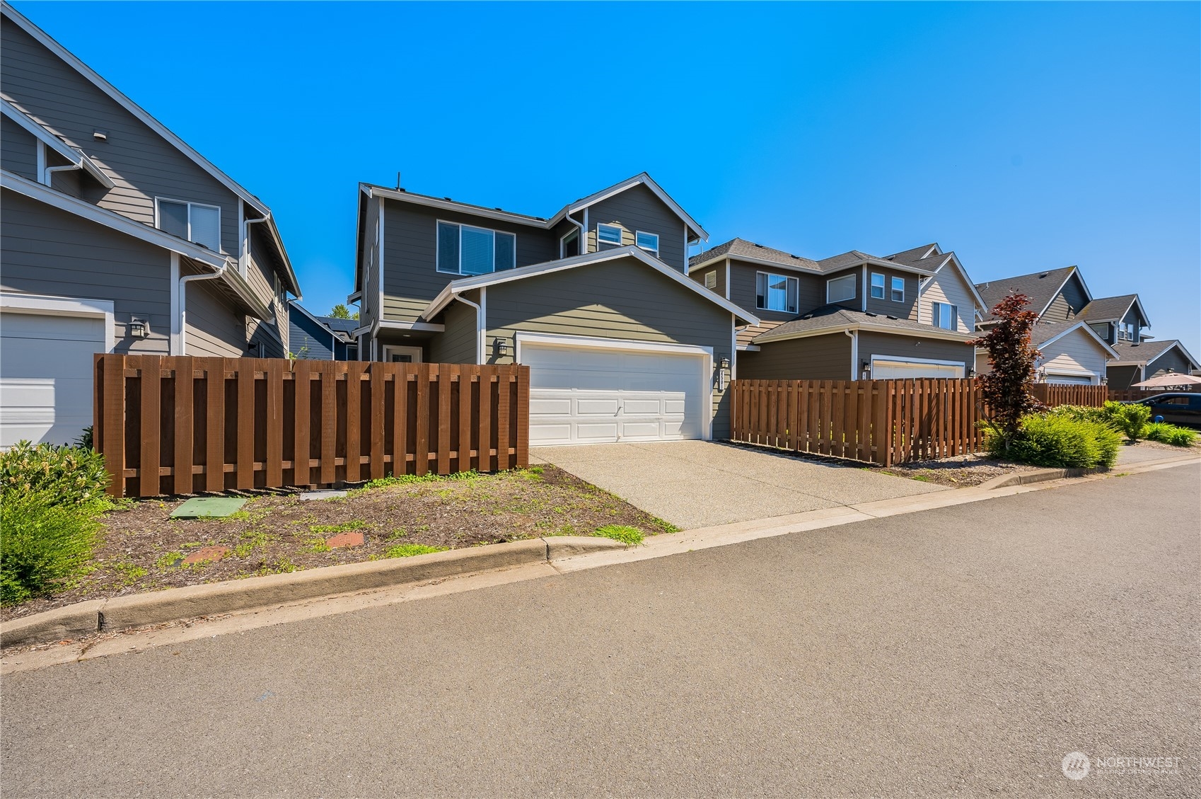 4501 30th Drive Southeast Everett, WA 98203 - Photo 17 of 29 a front view of a house with wooden fence