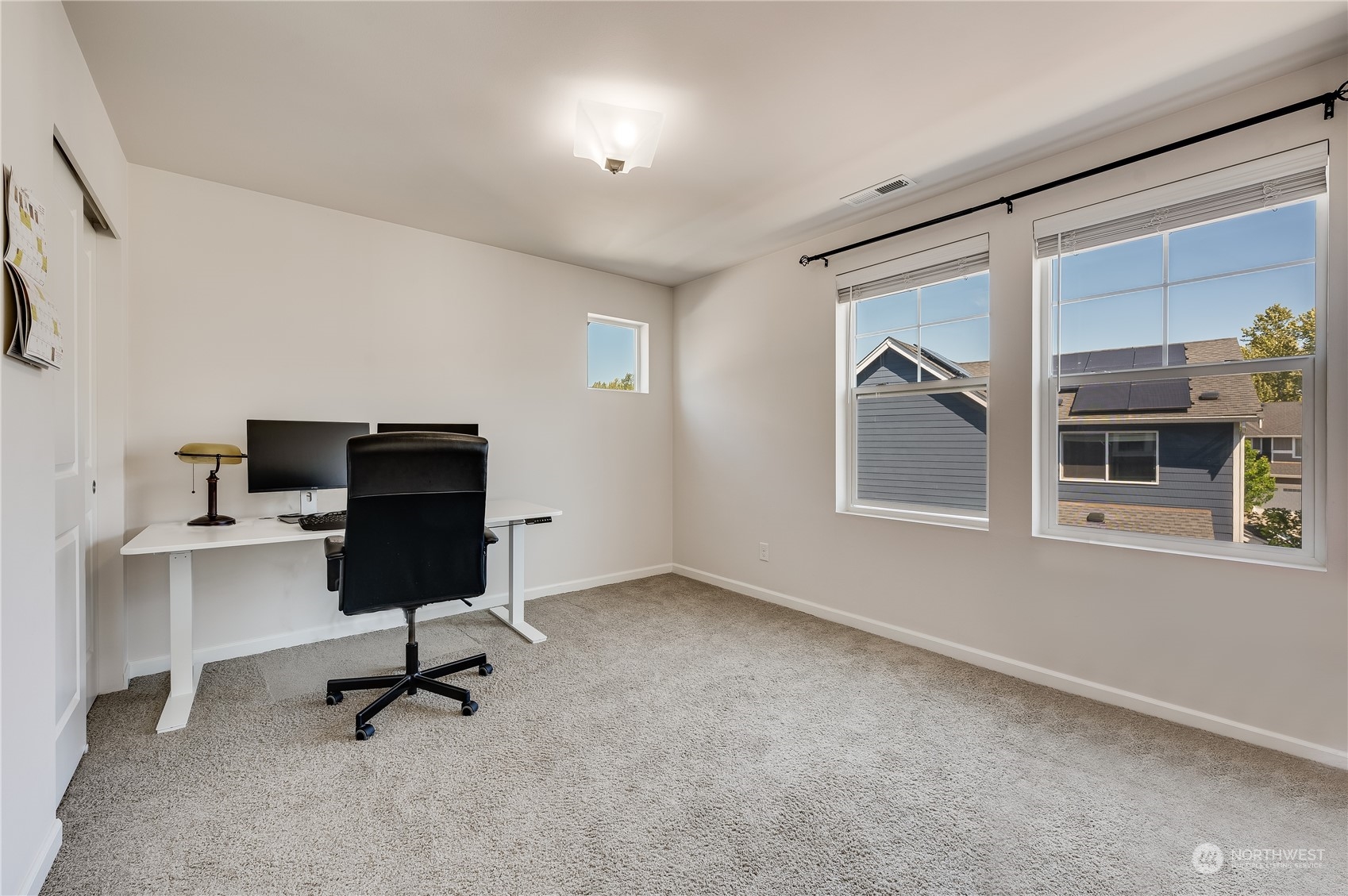 4501 30th Drive Southeast Everett, WA 98203 - Photo 24 of 29 a view of workspace with a window