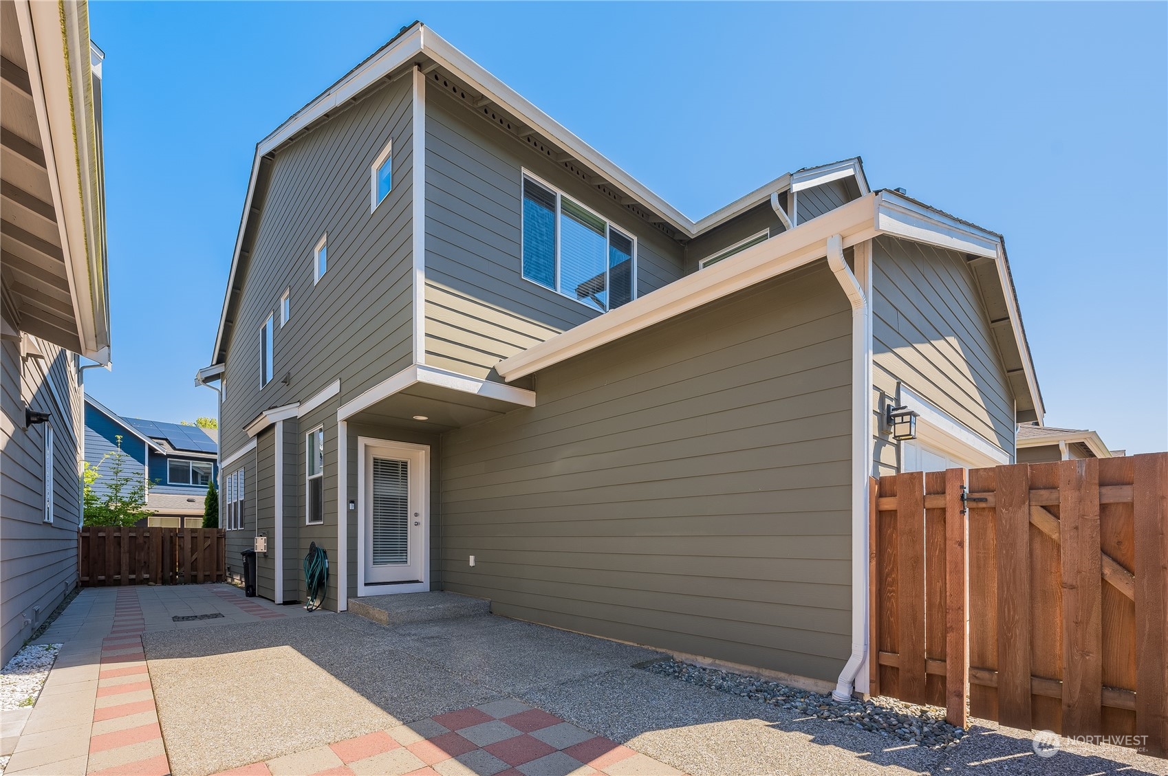 4501 30th Drive Southeast Everett, WA 98203 - Photo 28 of 29 a front view of a house with a garage