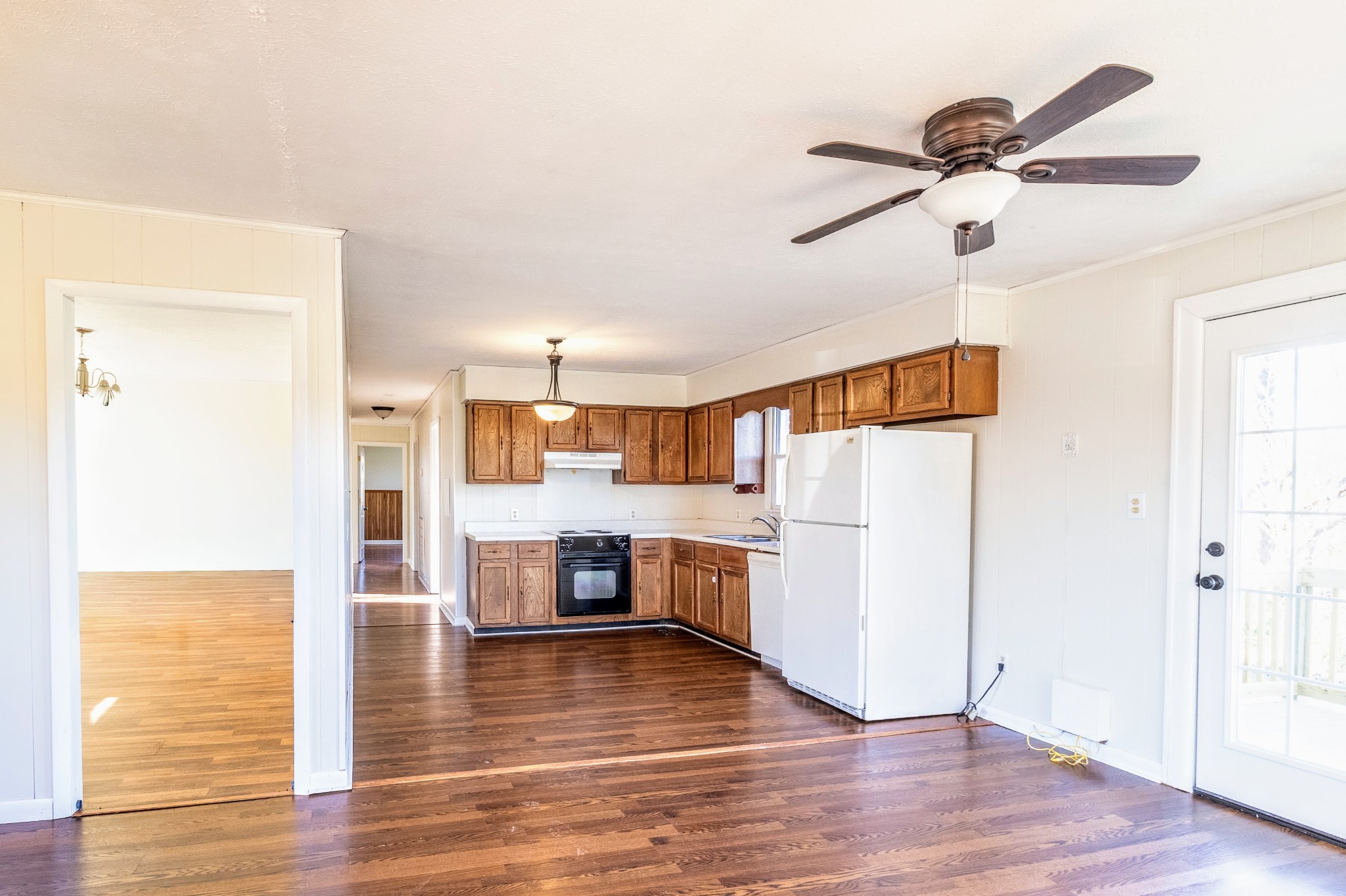 180 Fussell Hill Loop Erin, TN 37061 - Photo 4 of 17