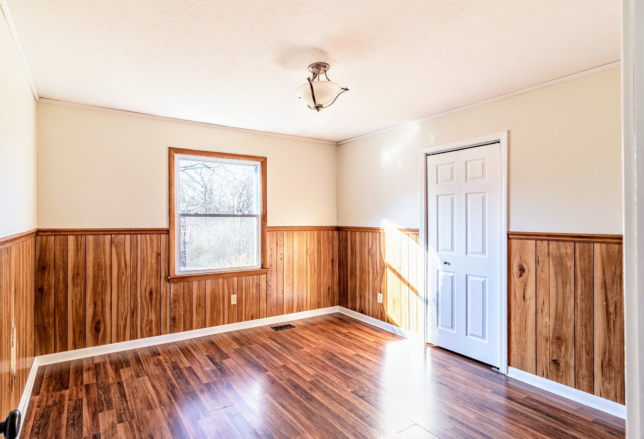 180 Fussell Hill Loop Erin, TN 37061 - Photo 9 of 17