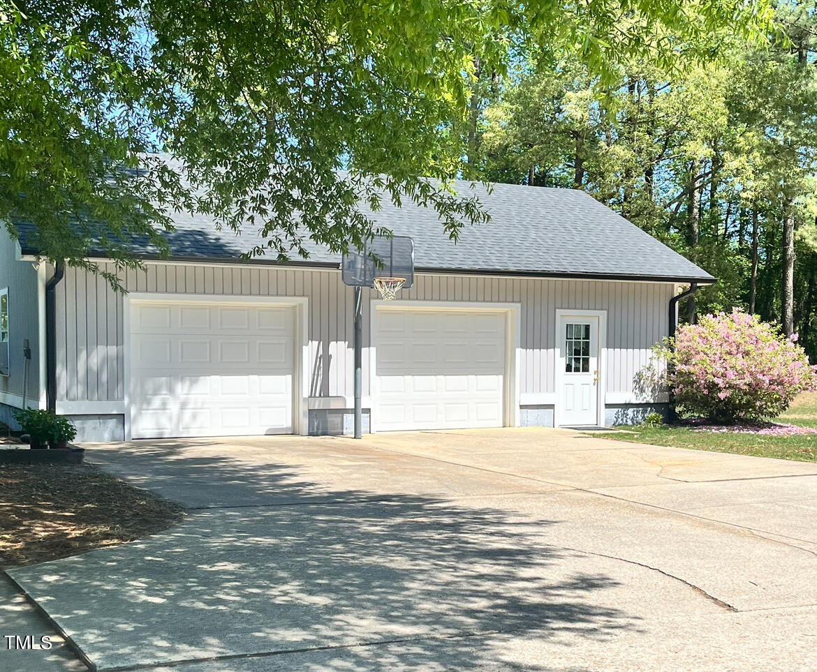 744 Alderman Mill Road Dunn, NC 28334 - Photo 42 of 50 Garage workshop front