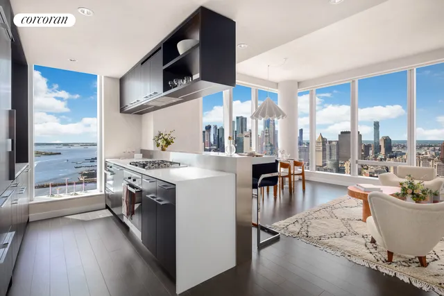 $3,670,000 | 252 South Street, Unit 59A | Two Bridges
