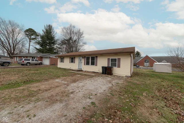 $160,000 | 46 Noon Drive West, North Vernon, IN 47265