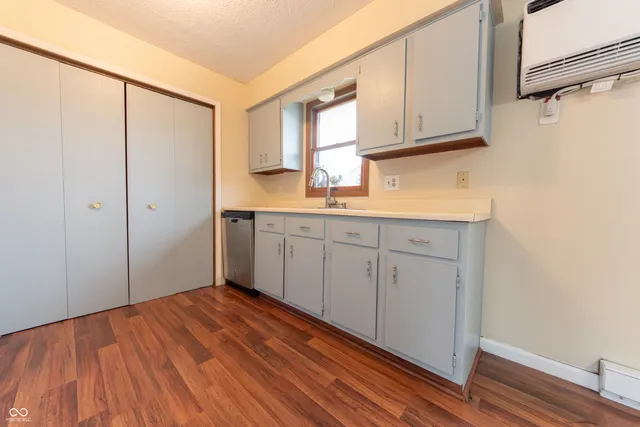 $160,000 | 46 Noon Drive West, North Vernon, IN 47265