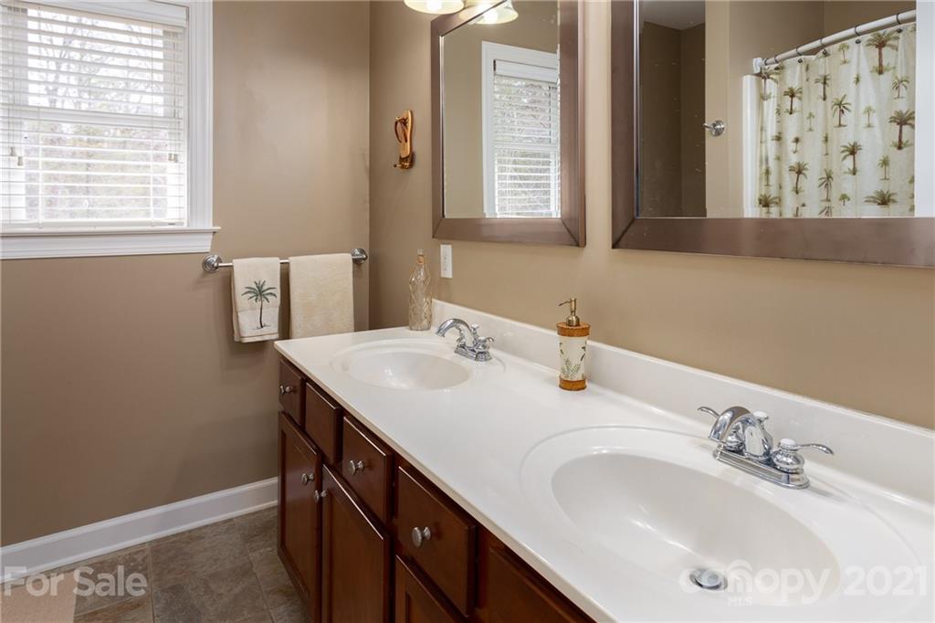 34 Gollum Drive Fairview, NC 28730 - Photo 22 of 32