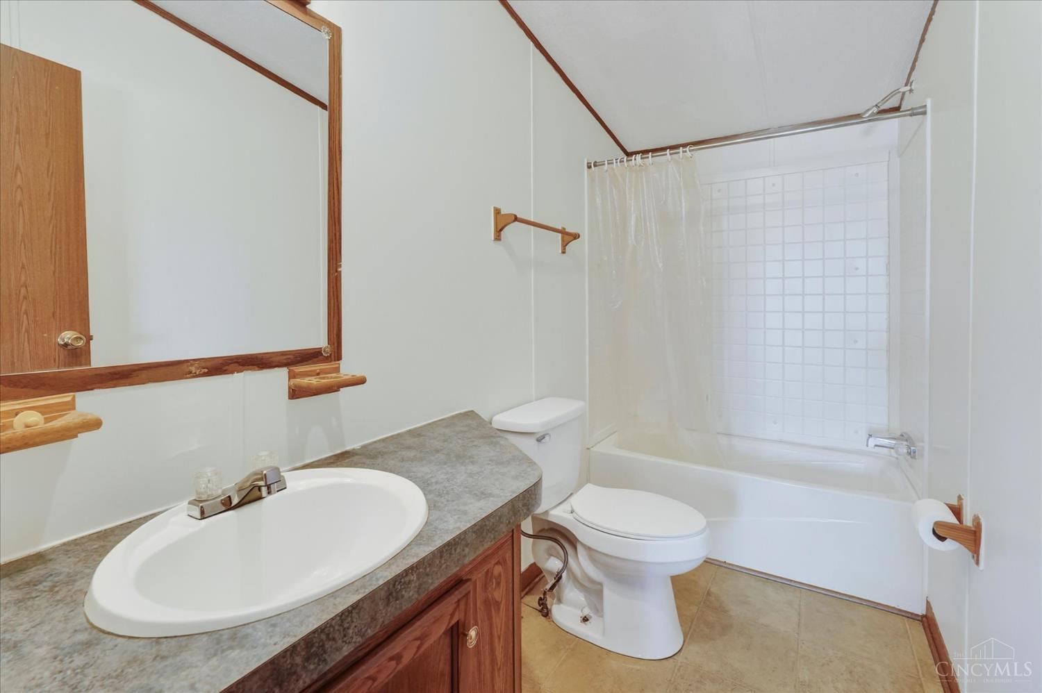 674 Bernard Road New Vienna, OH 45159 - Photo 21 of 38