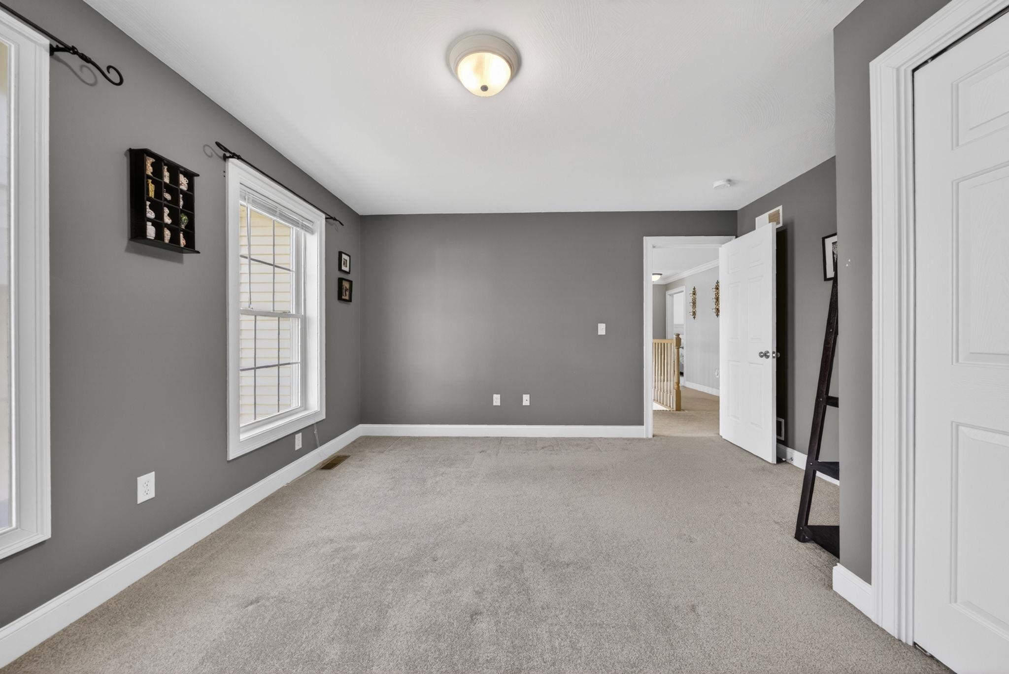 5 Cobblestone Road Pelham, NH 03076 - Photo 41 of 60