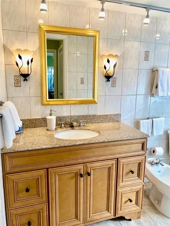 $289,000 | 1616 South Lake Avenue, Unit 4, Clearwater, FL 33756