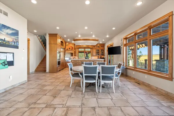 $1,525,000 | 105 Legend Way, Wales, WI 53183