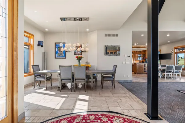 $1,525,000 | 105 Legend Way, Wales, WI 53183