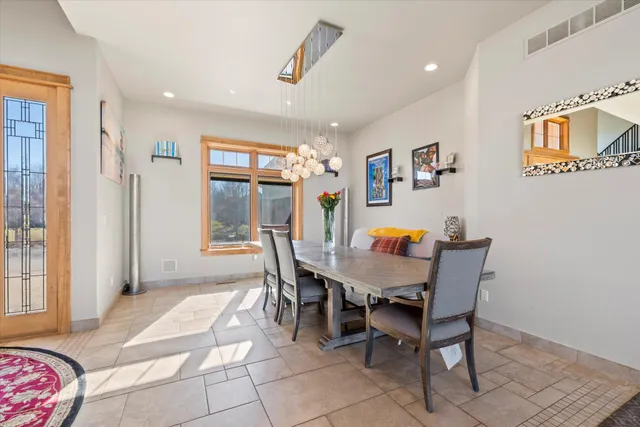 $1,525,000 | 105 Legend Way, Wales, WI 53183