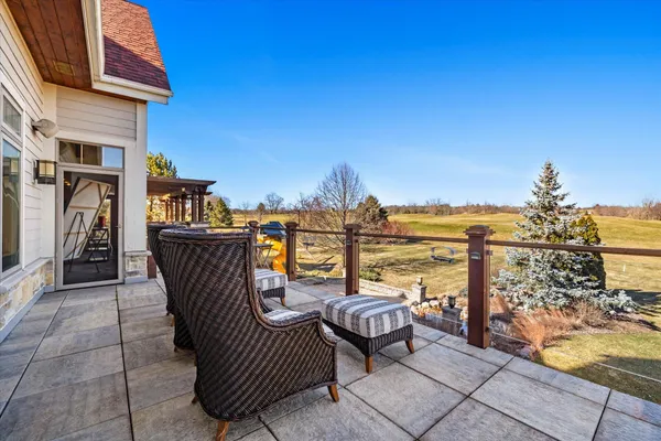 $1,525,000 | 105 Legend Way, Wales, WI 53183