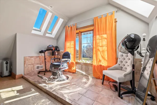 $1,525,000 | 105 Legend Way, Wales, WI 53183