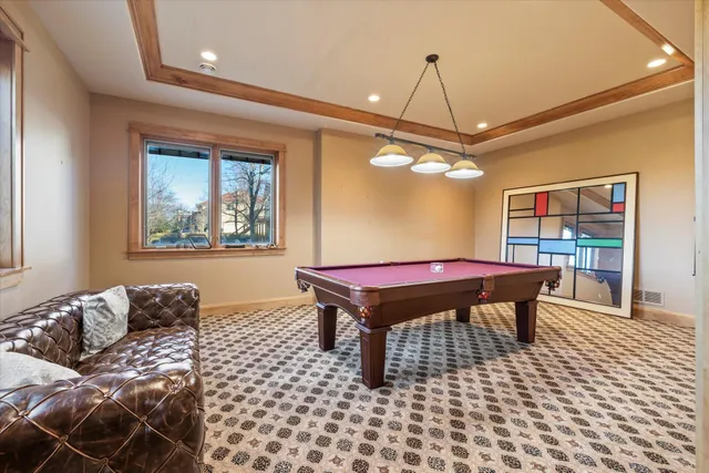 $1,525,000 | 105 Legend Way, Wales, WI 53183