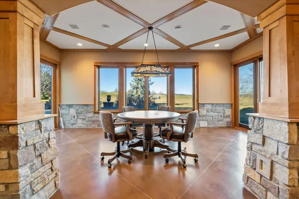 $1,525,000 | 105 Legend Way, Wales, WI 53183