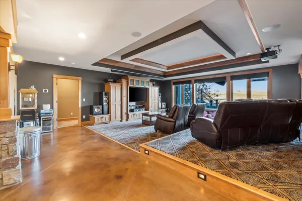 $1,525,000 | 105 Legend Way, Wales, WI 53183