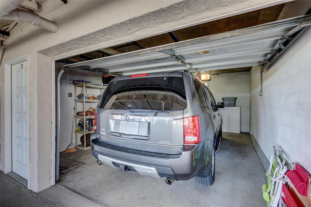 6475 Shoreline Drive, Unit 5102 St. Petersburg, FL 33708 - Photo 31 of 39 a view of garage