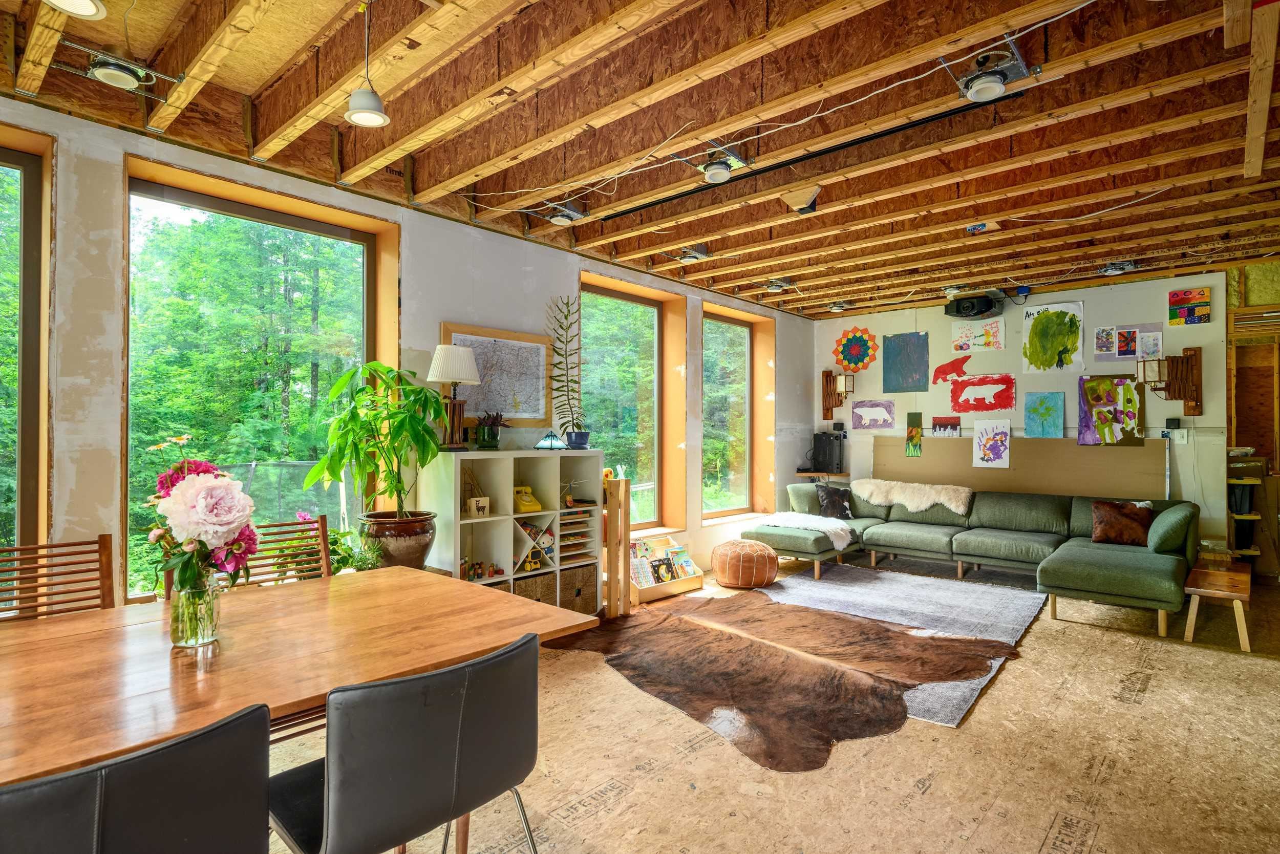 749 Sportsman Road Stamford, VT 05352 - Photo 8 of 40