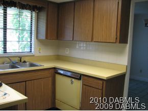 810 Reed Canal Road South Daytona, FL 32119 - Photo 3 of 12 Additional Photo
